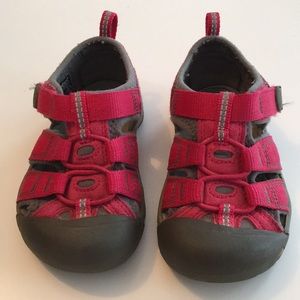 Keen Newport H2 shoes - toddler - size 7